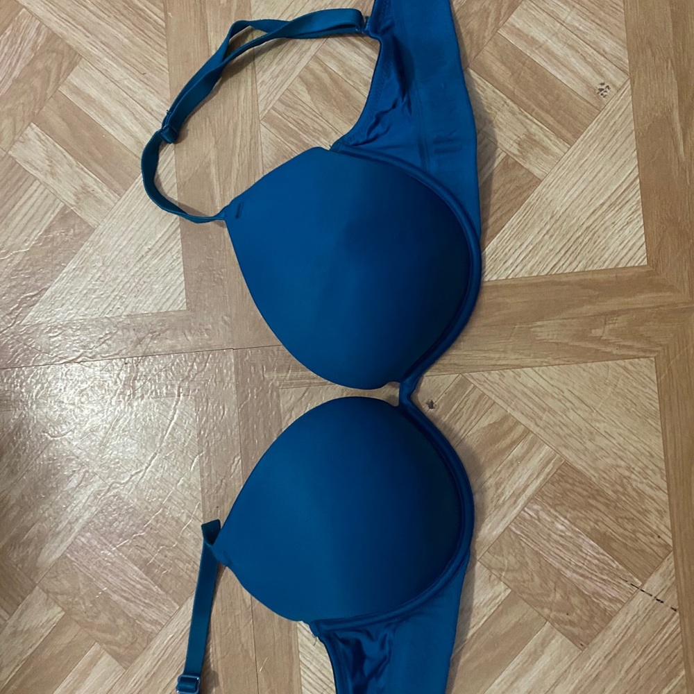 Victoria Secret PINK bra